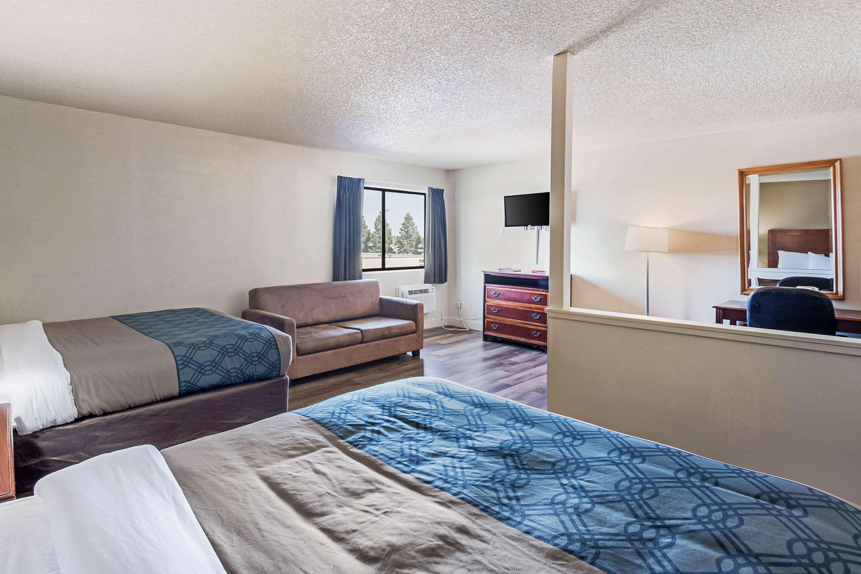 Sutter Inn Yuba City Exterior foto